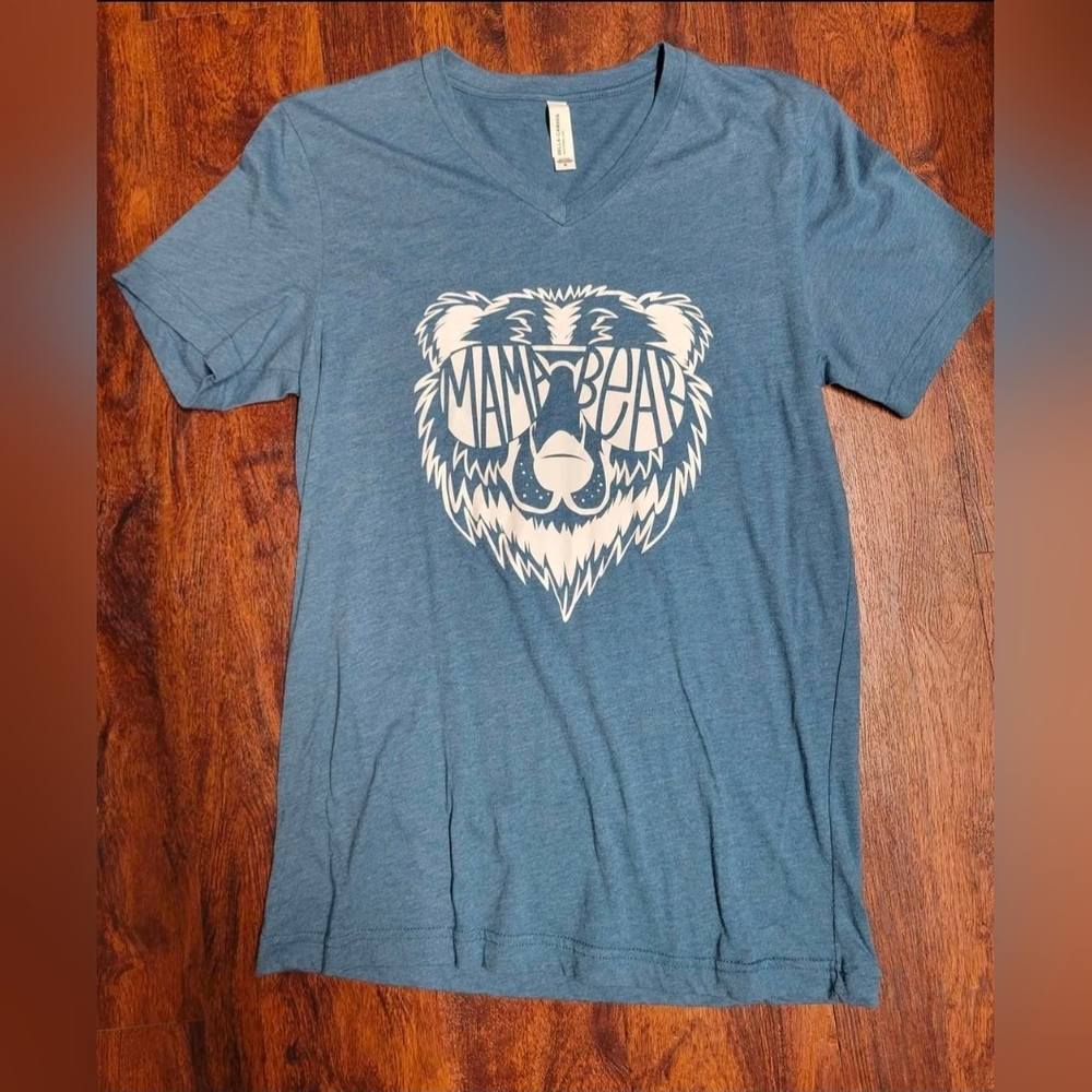 mama bear short sleeve T-shirt women's size medium
